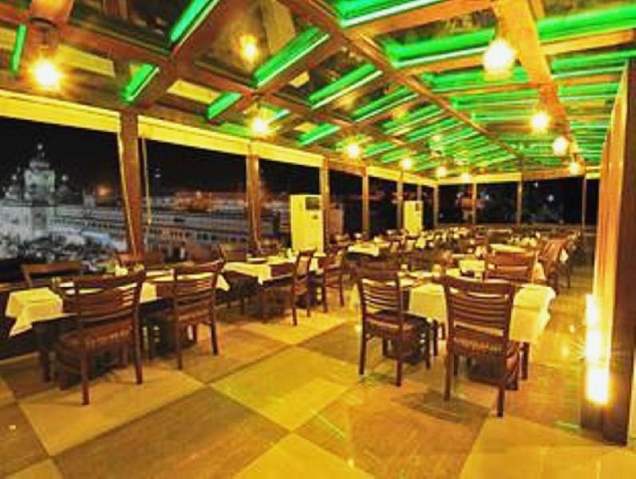 אמריצר Hotel Le Golden מראה חיצוני תמונה