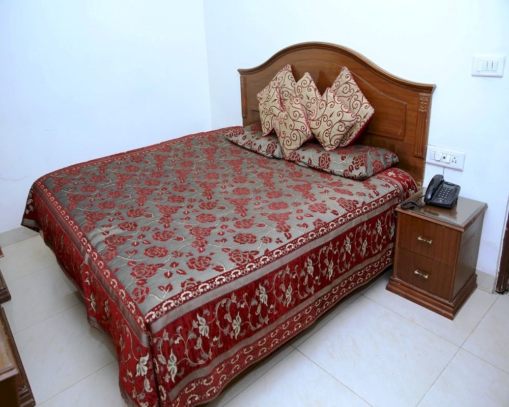 אמריצר Hotel Le Golden מראה חיצוני תמונה