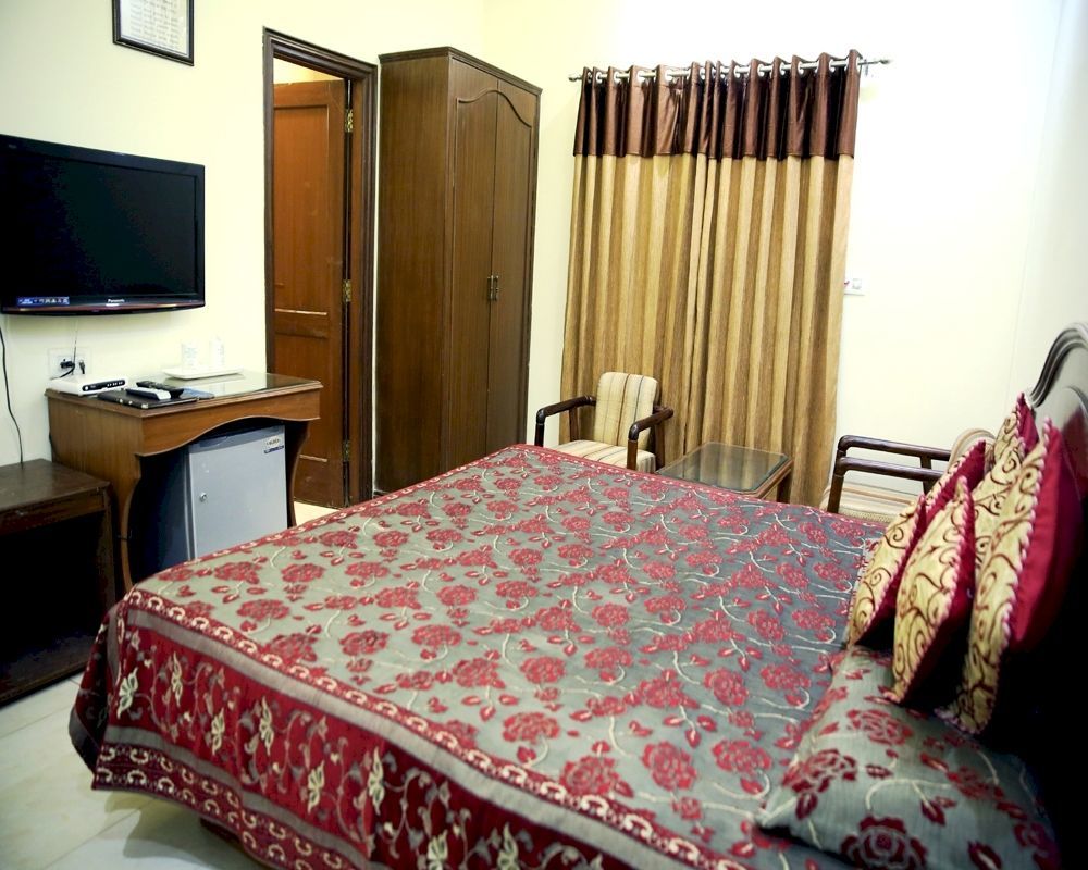 אמריצר Hotel Le Golden מראה חיצוני תמונה