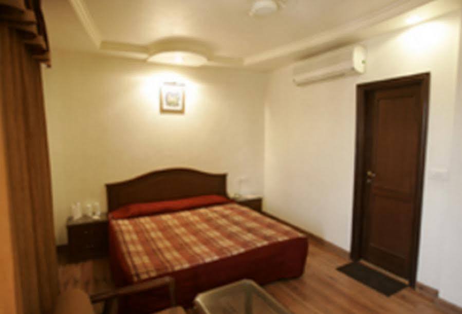 אמריצר Hotel Le Golden מראה חיצוני תמונה