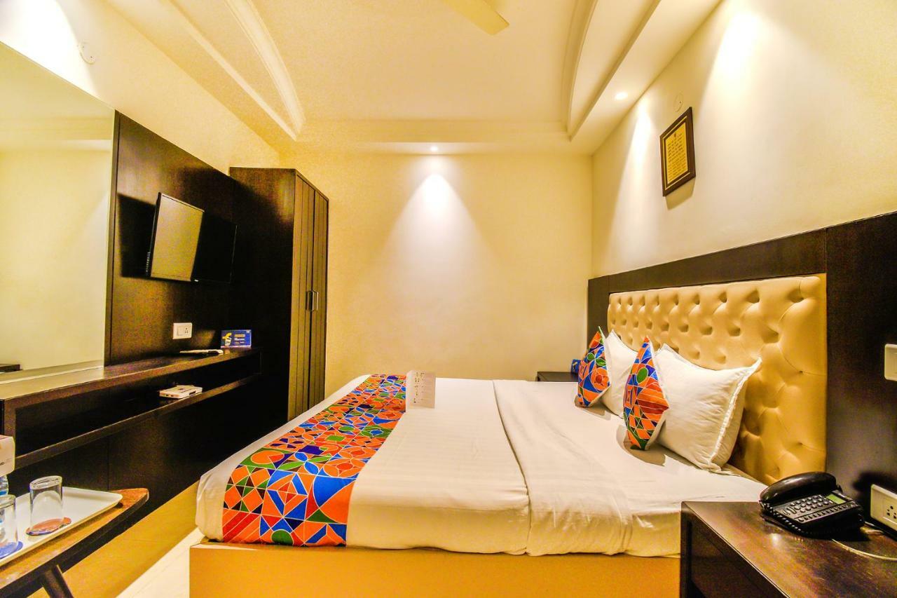 אמריצר Hotel Le Golden מראה חיצוני תמונה